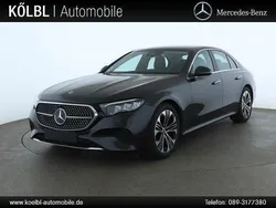 Grau Gebraucht 2024 Mercedes E220 Avantgarde Limousine | 47.980 € (Guter Preis)
