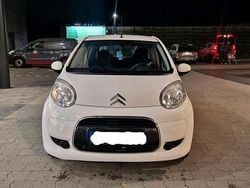 Weiß Gebraucht 2011 Citroën C1 Style Kleinwagen | 2.800 € (Fairer Preis)