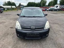 Schwarz Gebraucht 2005 Toyota Corolla Verso Sol Van / Kleinbus | 2.950 € (Superpreis)