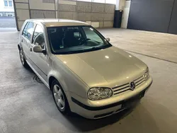Silber Gebraucht 1999 VW Golf IV Limousine | 2.999 € (Etwas zu teuer)