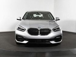 Silber Gebraucht 2020 BMW 118 Executive Kleinwagen | 19.900 € (Guter Preis)
