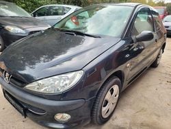 Schwarz Gebraucht 2006 Peugeot 206 Limousine | 298 € (Guter Preis)