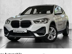 Weiß Gebraucht 2021 BMW X1 Advantage SUV | 24.440 € (Fairer Preis)