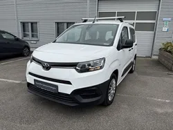 Weiß Gebraucht 2021 Toyota Proace Verso City Kombi | 17.880 € (Superpreis)