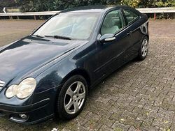 Blau Gebraucht 2004 Mercedes CL180 Coupé | 1.300 €