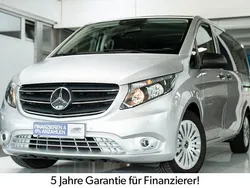 Silber Gebraucht 2020 Mercedes Vito Van / Kleinbus | 43.490 €