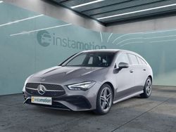 Grau Gebraucht 2024 Mercedes CLA200 Shooting Brake AMG Kombi | 37.100 €