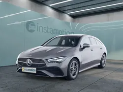 Grau Gebraucht 2024 Mercedes CLA200 Shooting Brake AMG Kombi | 37.100 € (Teuer)