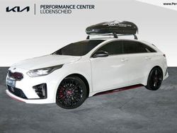 Weiß Gebraucht 2020 Kia ProCeed Comfort Kleinwagen | 22.990 € (Fairer Preis)