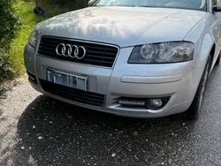 Silber Gebraucht 2003 Audi A3 Attraction Limousine | 2.250 € (Guter Preis)