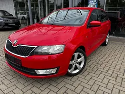 Rot Gebraucht 2014 Skoda Rapid Ambition Kombi | 4.890 € (Etwas zu teuer)