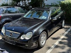 Schwarz Gebraucht 2003 Mercedes C180 Coupé | 5.000 € (Etwas zu teuer)