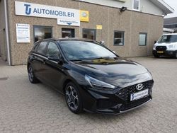 Schwarz Gebraucht 2022 Hyundai i30 Kleinwagen | 13.800 € (Guter Preis)