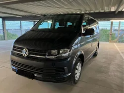 Blau Gebraucht 2017 VW T6 Van | 31.500 € (Teuer)