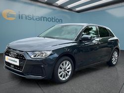 Grau Gebraucht 2024 Audi A1 Sportback Kleinwagen | 23.299 € (Fairer Preis)