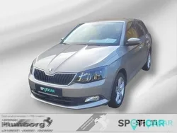 Grau metallic Gebraucht 2018 Skoda Fabia Clever Kombi | 13.490 € (Fairer Preis)
