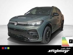 Cipressinogrün metallic Neu 2025 VW Tiguan R-line SUV | 67.525 €