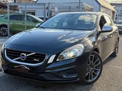 Grau Gebraucht 2013 Volvo V60 R-Design Kombi | 9.900 € (Fairer Preis)