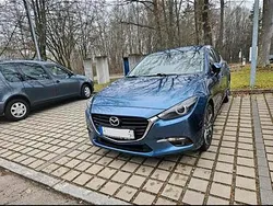 Blau Gebraucht 2018 Mazda 3 Limousine | 14.200 € (Guter Preis)