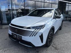 Weiß Gebraucht 2024 Peugeot 3008 Allure SUV | 26.990 € (Superpreis)