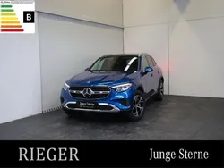 Blue metallic Gebraucht 2024 Mercedes GLC300e Avantgarde SUV | 54.990 € (Superpreis)
