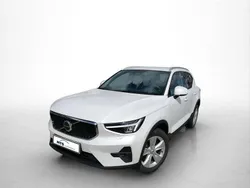 Weiß Gebraucht 2024 Volvo XC40 Core SUV | 33.950 € (Guter Preis)