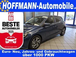 Blau Neu 2025 Hyundai i20 Trend Limousine | 21.200 € (Guter Preis)
