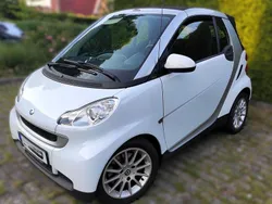 Weiß Gebraucht 2010 Smart ForTwo Cabrio Cabrio | 4.950 € (Fairer Preis)