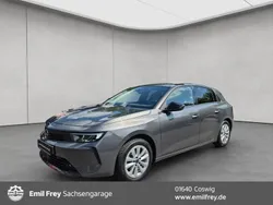 Grau Gebraucht 2024 Opel Astra Elegance Limousine | 21.240 € (Guter Preis)