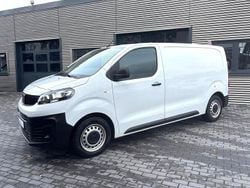 Weiß Gebraucht 2023 Fiat Scudo Basis Van | 20.900 € (Fairer Preis)
