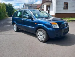 Blau Gebraucht 2012 Ford Fusion Trend Limousine | 4.950 € (Etwas zu teuer)