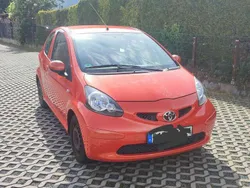 Orange Gebraucht 2007 Toyota Aygo Kleinwagen | 2.200 € (Fairer Preis)