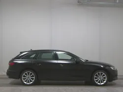 Schwarz Gebraucht 2022 Audi A4 Advanced Kombi | 18.980 € (Guter Preis)