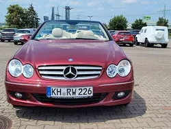 Rot Gebraucht 2007 Mercedes CLK200 Elegance Cabrio | 15.990 € (Teuer)
