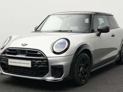 Grau Gebraucht 2024 Mini John Cooper Works Kleinwagen | 28.040 € (Guter Preis)