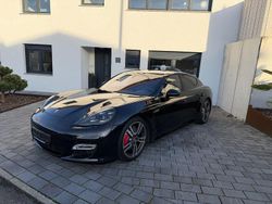 Schwarz Gebraucht 2011 Porsche Panamera Turbo Limousine | 31.999 € (Fairer Preis)