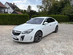 Weiß Gebraucht 2015 Opel Insignia OPC Limousine | 13.990 € (Etwas zu teuer)