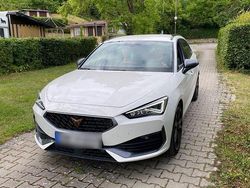 Weiß Gebraucht 2021 Cupra Leon Kombi | 19.000 € (Guter Preis)