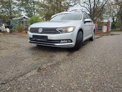 Silber Gebraucht 2015 VW Passat Comfortline Kombi | 8.999 € (Superpreis)