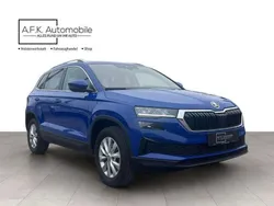 Blau Gebraucht 2024 Skoda Karoq SUV | 27.890 € (Superpreis)