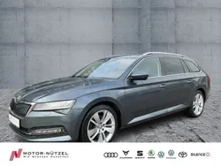 Quarzgrau metallic Gebraucht 2021 Skoda Superb Style Kombi | 22.990 € (Fairer Preis)