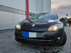 Schwarz Gebraucht 2010 Renault Mégane GrandTour Kombi | 3.500 € (Guter Preis)