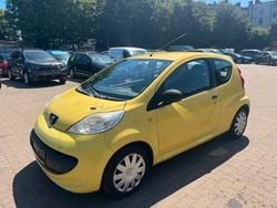 Gelb Gebraucht 2007 Peugeot 107 Filou Kleinwagen | 499 € (Superpreis)