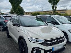 Beige Gebraucht 2025 VW T-Roc R-line SUV | 29.900 € (Superpreis)