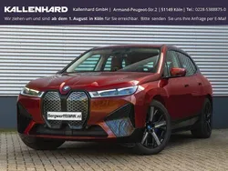 Rot Gebraucht 2022 BMW iX SUV | 54.335 € (Superpreis)