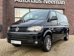 Schwarz Gebraucht 2012 VW Caravelle Van / Kleinbus | 15.940 € (Guter Preis)