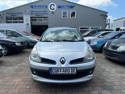 Grau Gebraucht 2006 Renault Clio III Dynamique Limousine | 1.990 € (Fairer Preis)