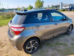 Beige Gebraucht 2019 Toyota Yaris Hybrid Style Kleinwagen | 15.500 € (Fairer Preis)