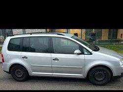 Silber Gebraucht 2006 VW Touran Van / Kleinbus | 1.700 € (Guter Preis)