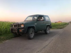 Grün Gebraucht 1992 Daihatsu Rocky SUV | 2.500 €